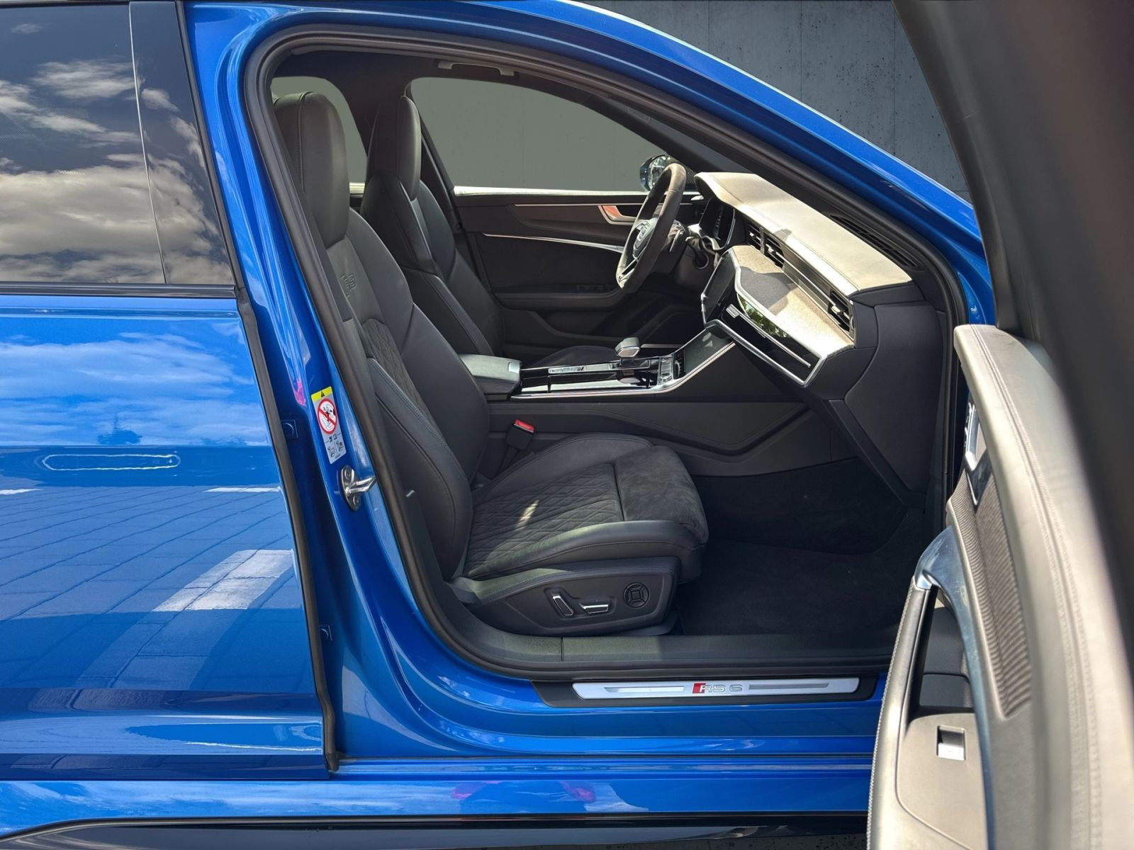 Audi - RS 6 Avant_17