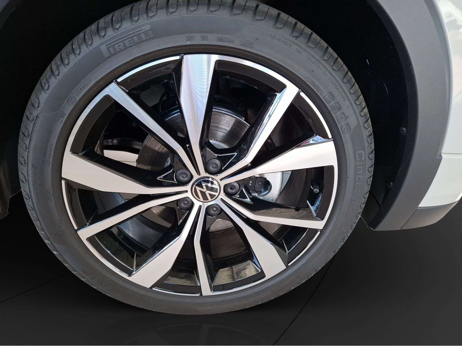 Volkswagen - T-Cross_14