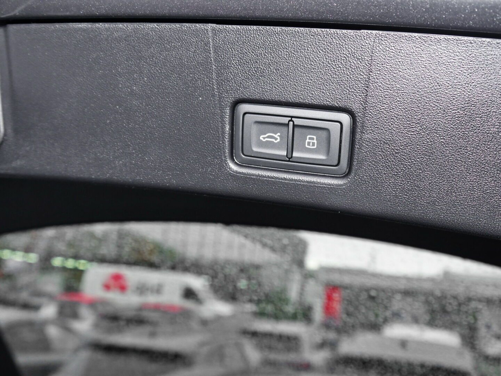 Audi - Q4 Sportback e-tron_11