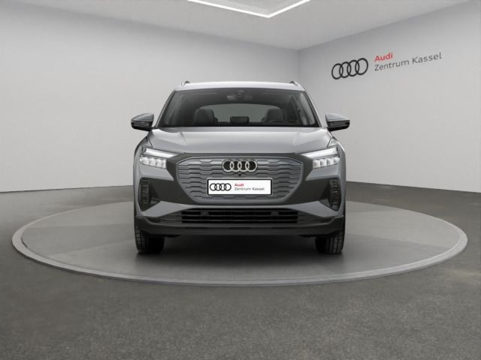 Audi - Q4_7