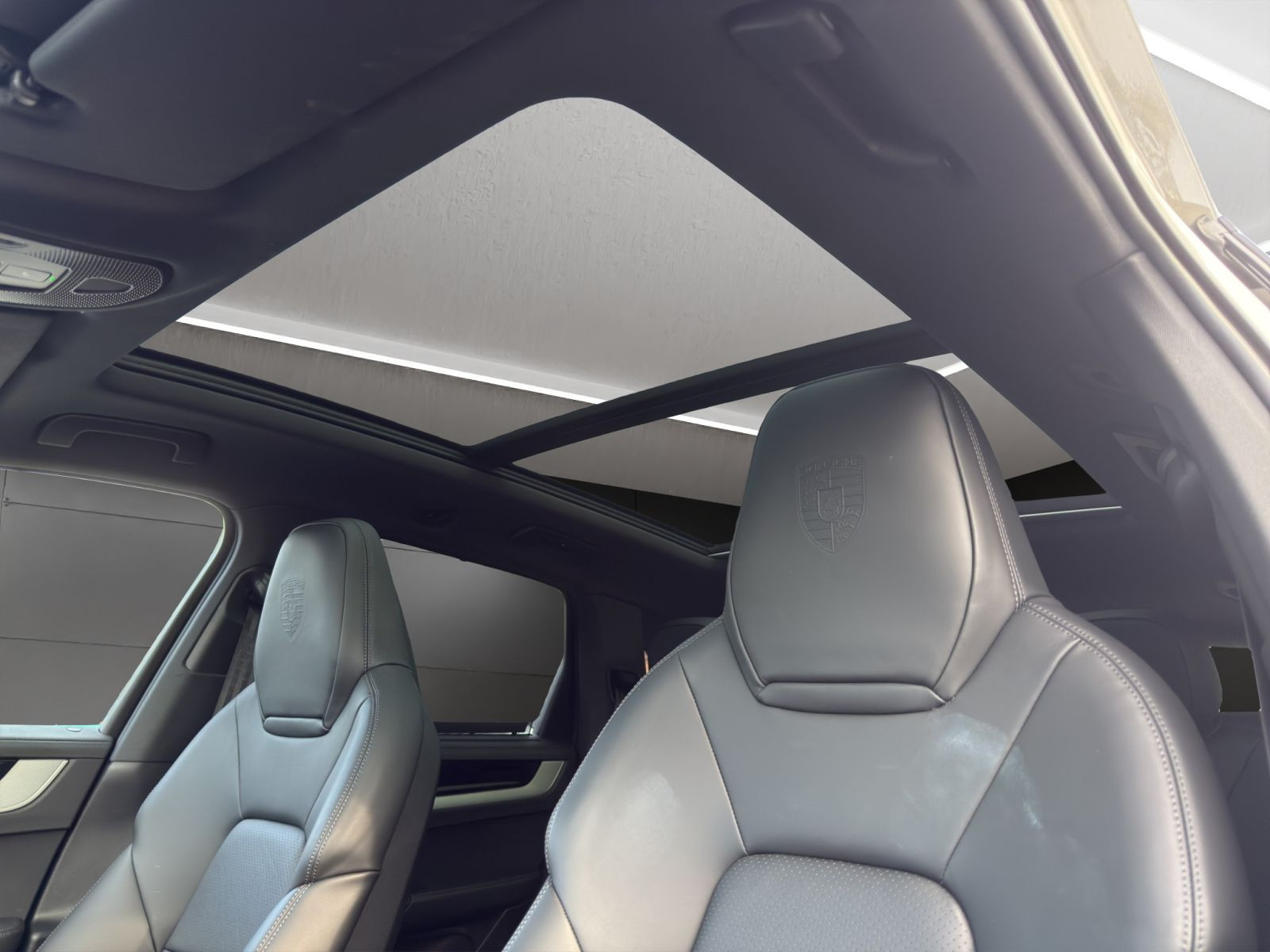 Porsche - Cayenne_10