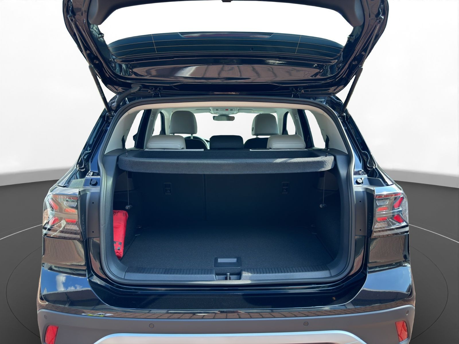Volkswagen - T-Cross_13
