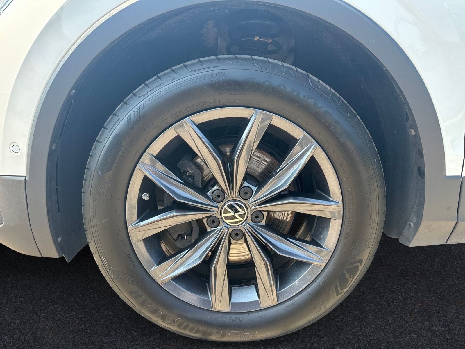 Volkswagen - Tiguan Allspace_9