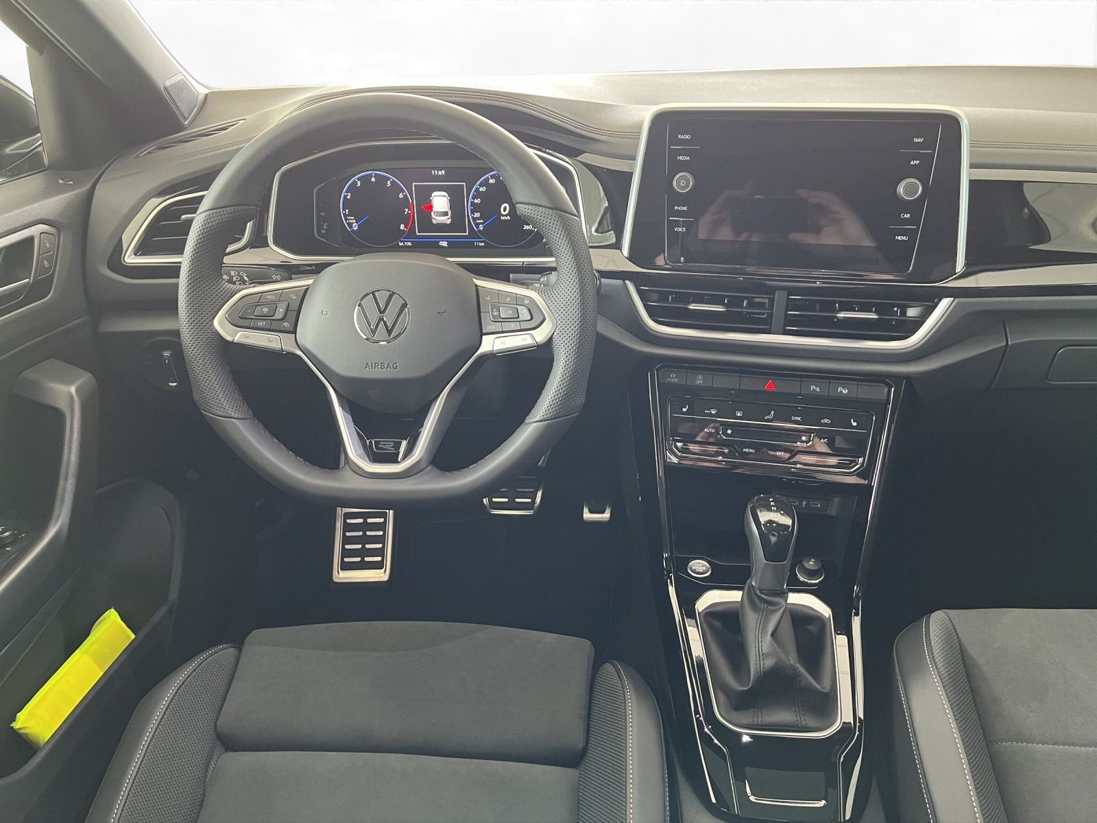 Volkswagen - T-Roc_6