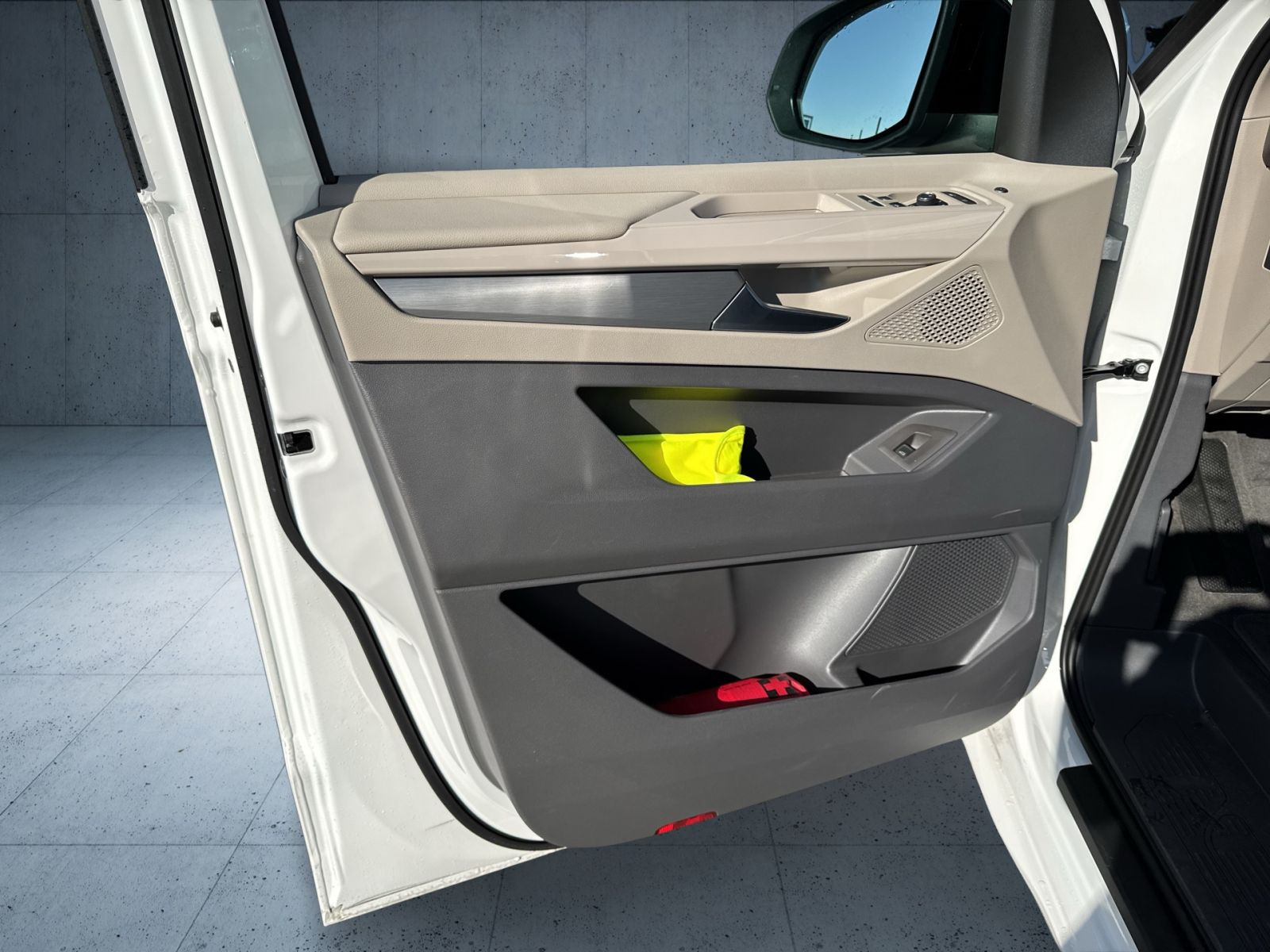 Volkswagen - Multivan_24