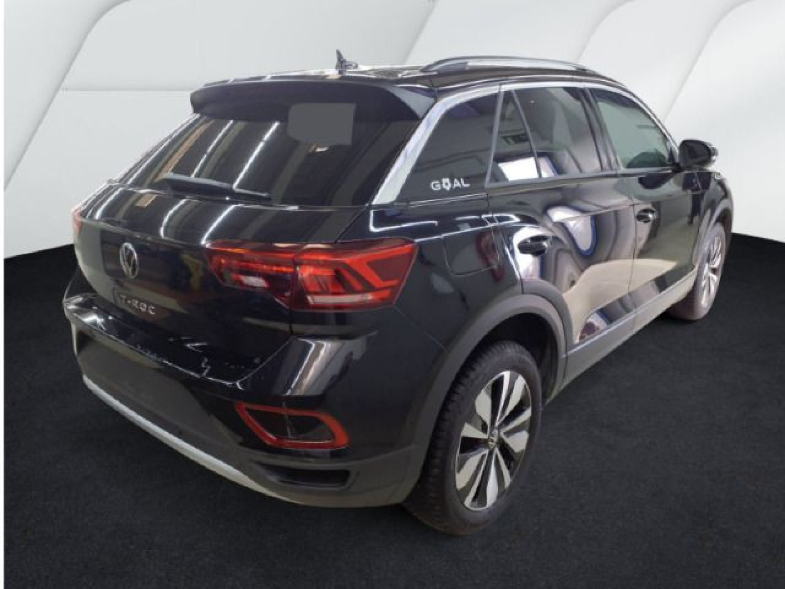 Volkswagen - T-Roc_4