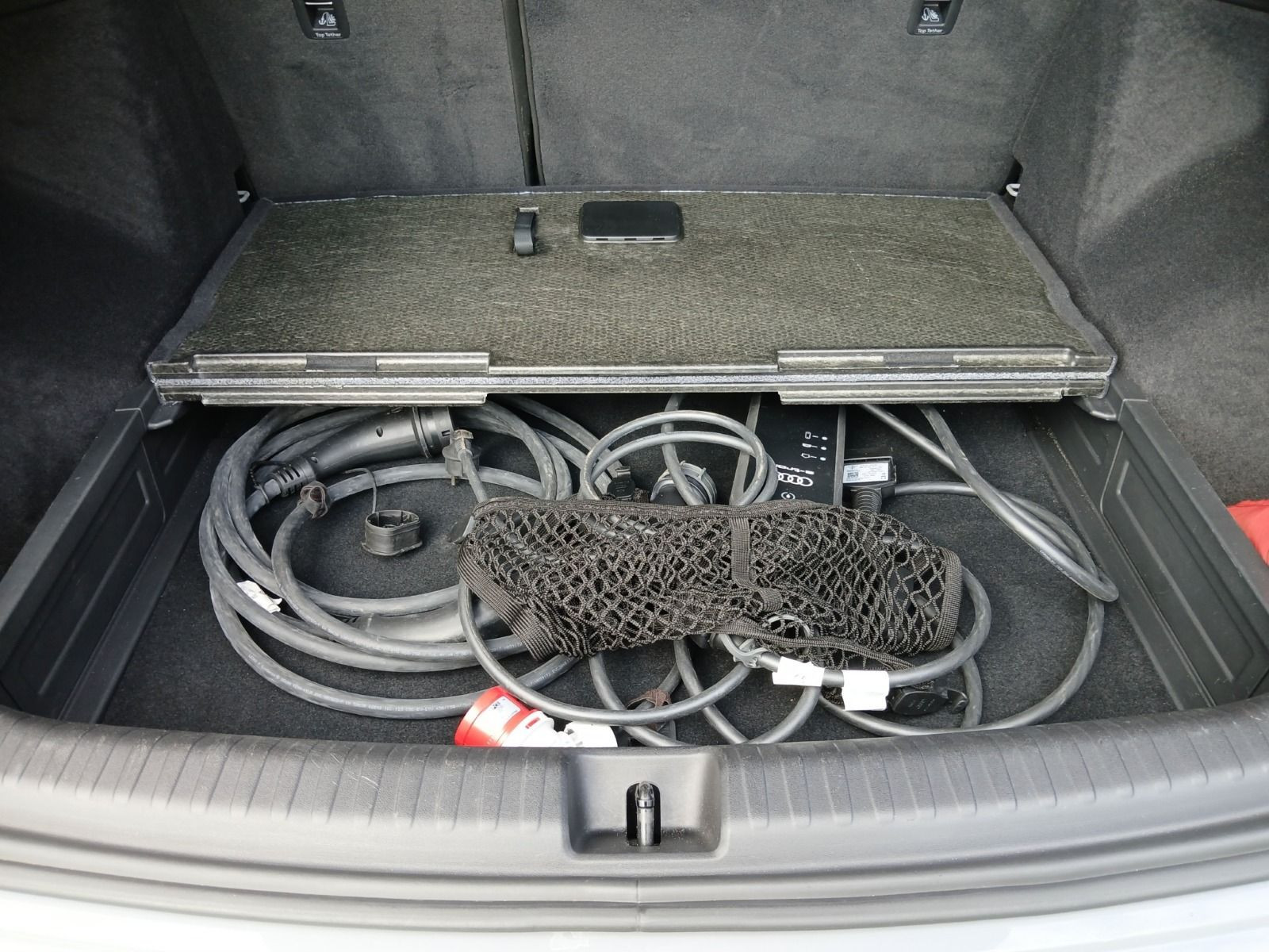 Audi - Q4 Sportback e-tron_17