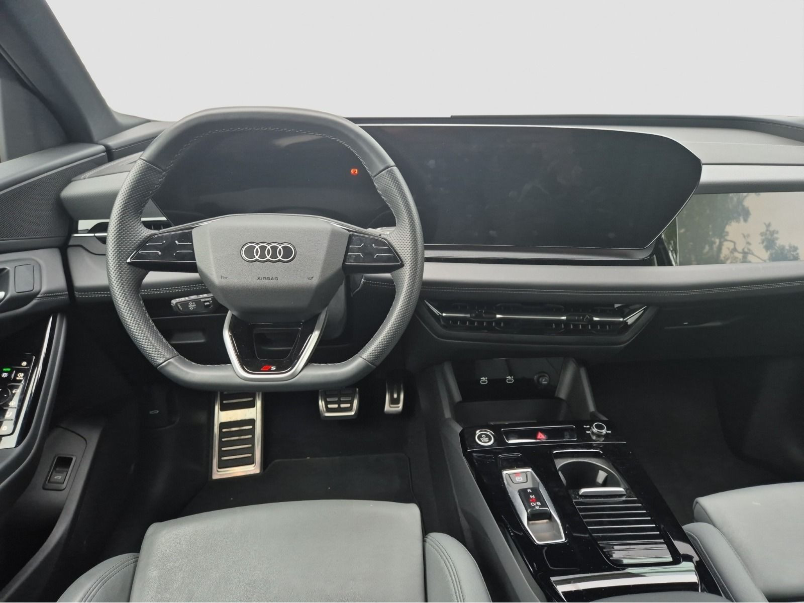 Audi - Q6_16