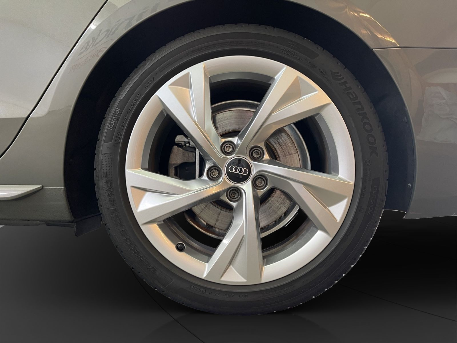 Audi - A4 Avant_14