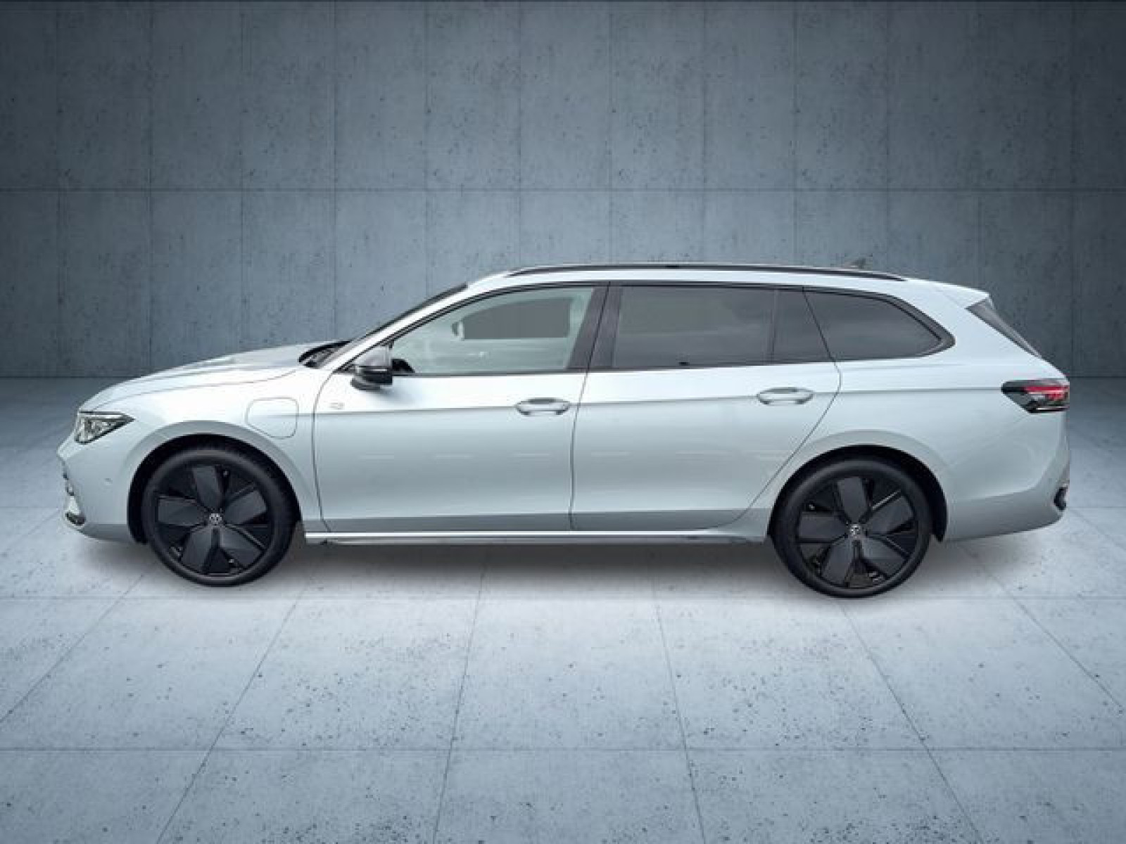 Volkswagen - Passat_5
