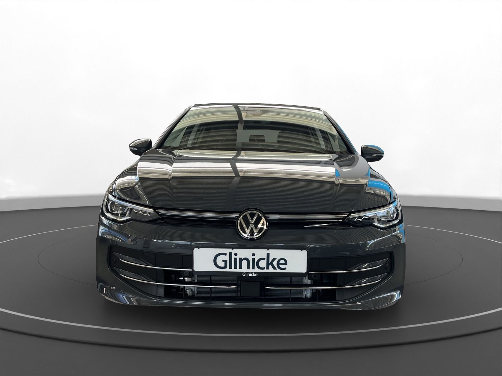 Volkswagen - Golf_16