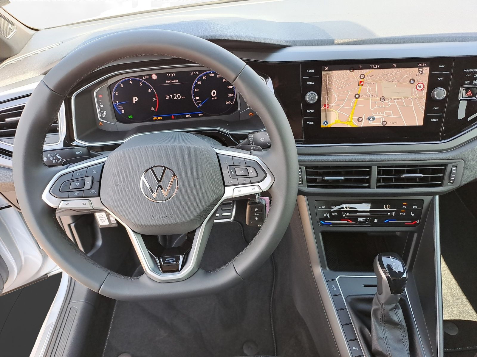 Volkswagen - Taigo_13