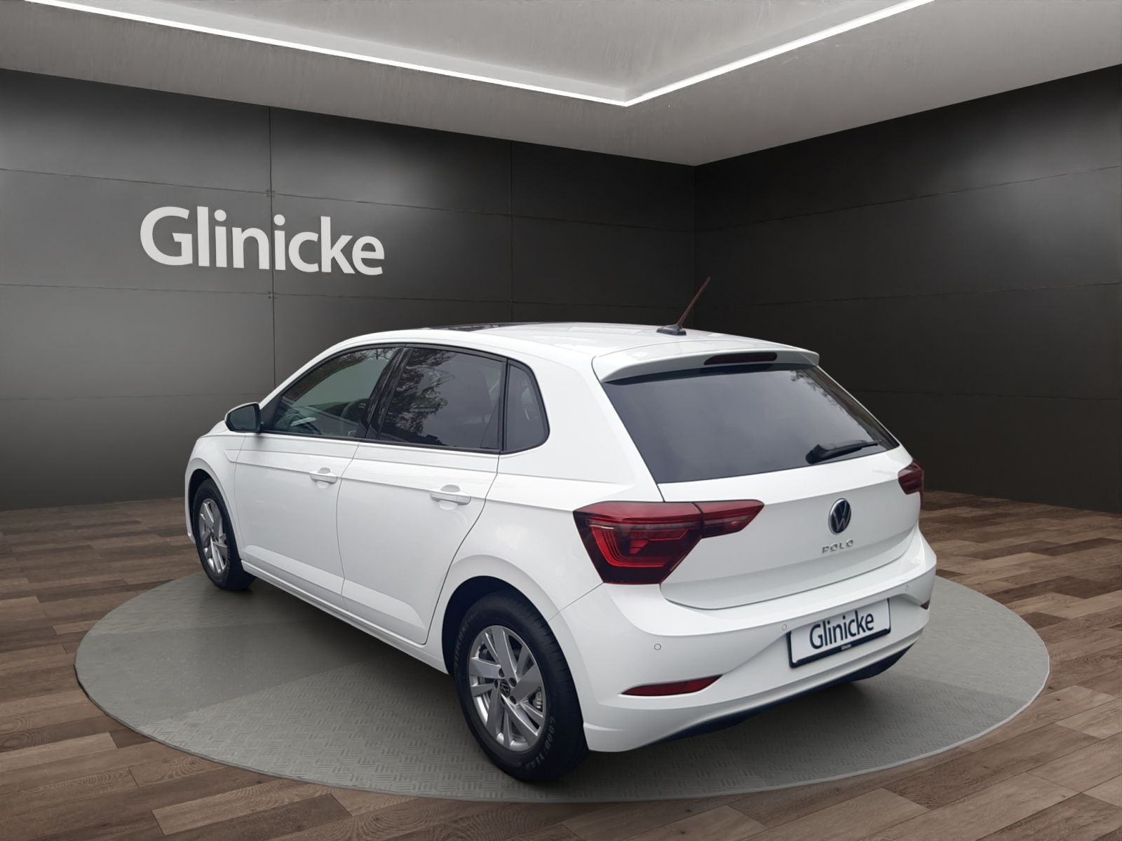 Volkswagen - Polo_6