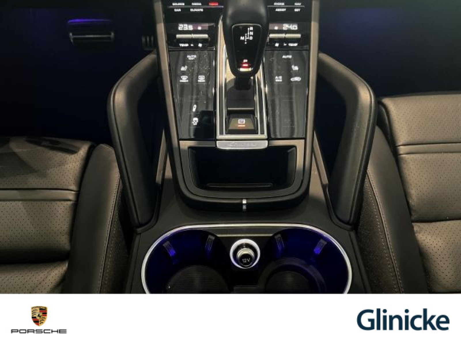 Porsche - Cayenne_15