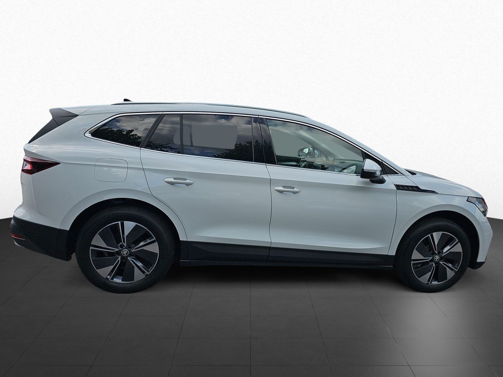 Škoda - Enyaq_8