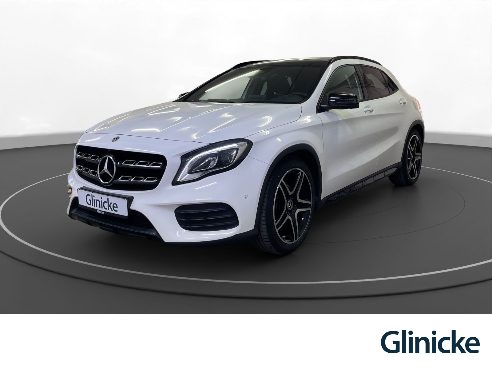 Mercedes-Benz - GLA 200_1
