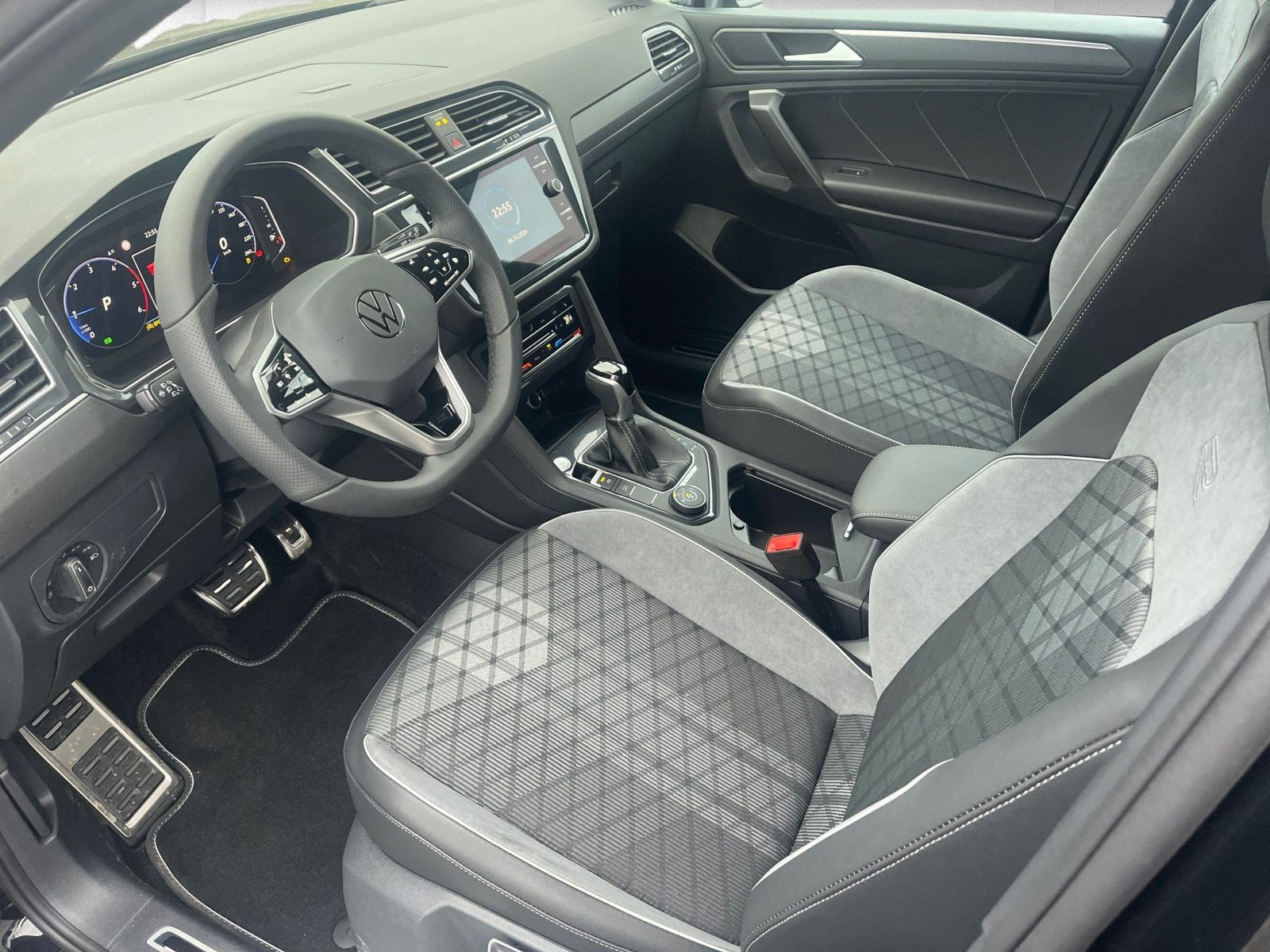 Volkswagen - Tiguan Allspace_10