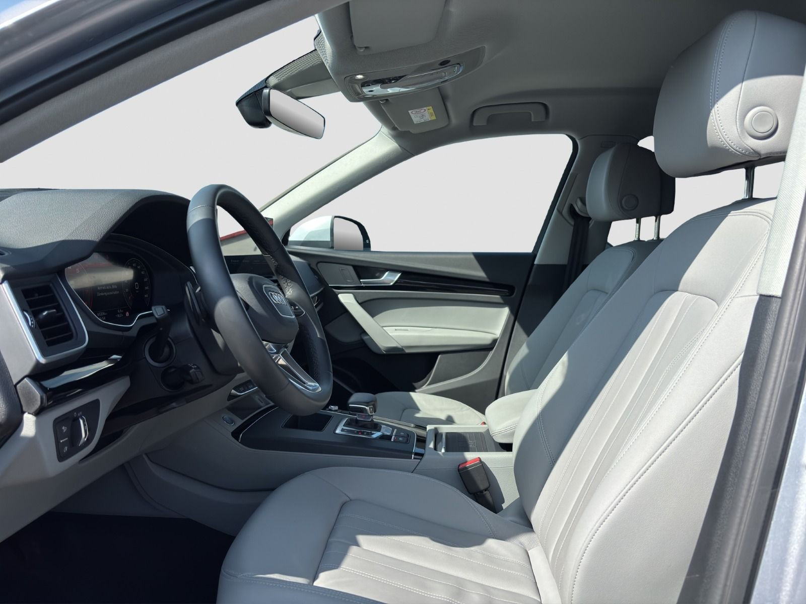 Audi - Q5_8