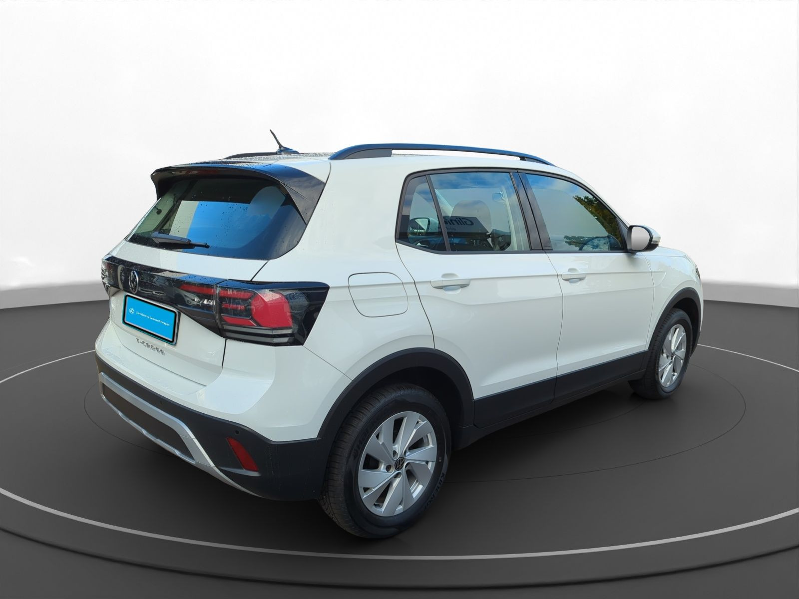 Volkswagen - T-Cross_11