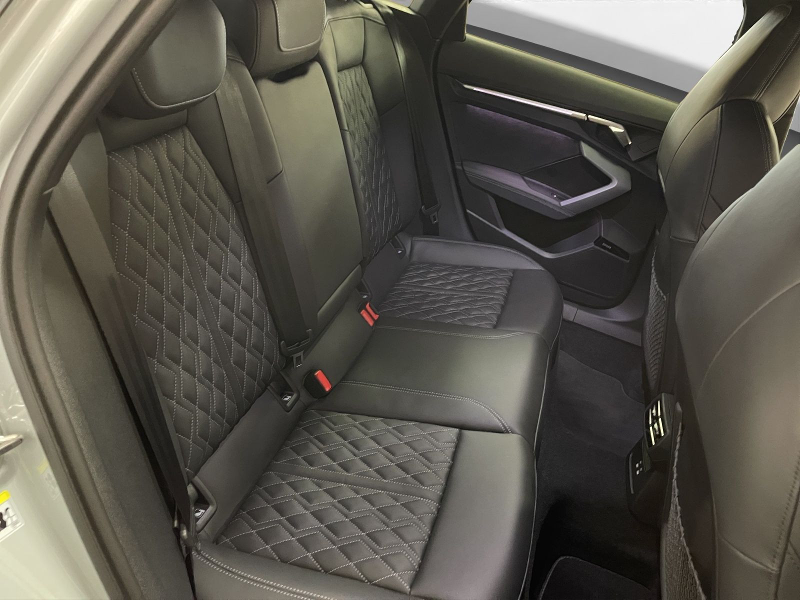 Audi - A3 allstreet_19