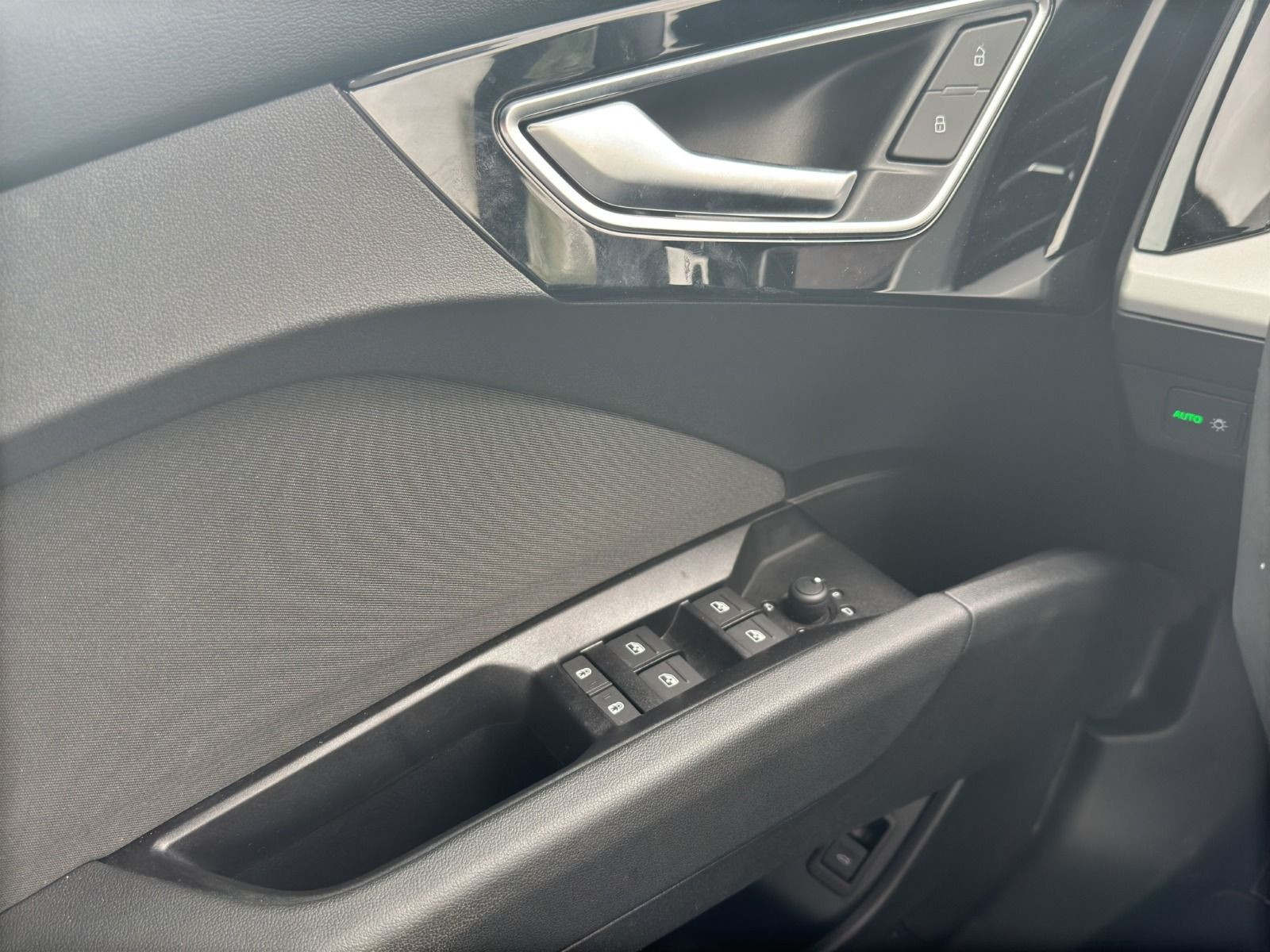 Audi - Q4 Sportback e-tron_11