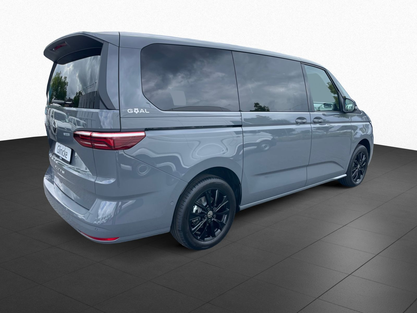 Volkswagen - Multivan_4