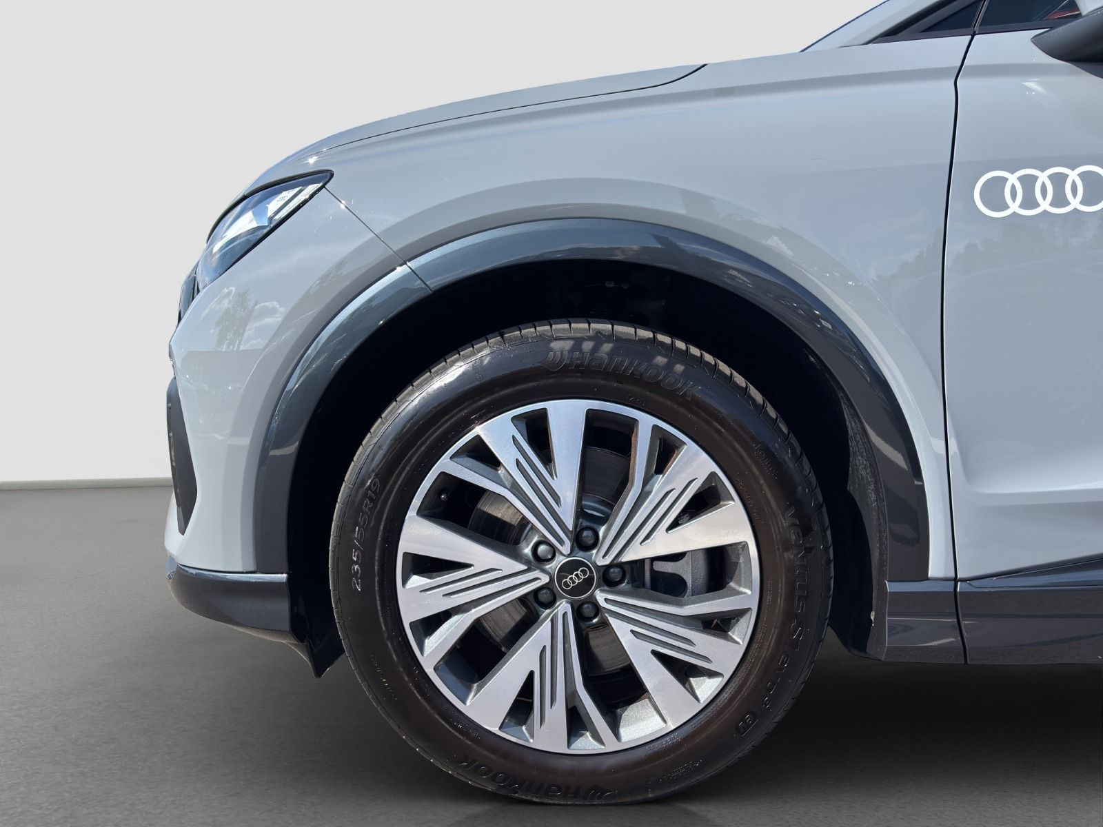 Audi - Q4 Sportback e-tron_17