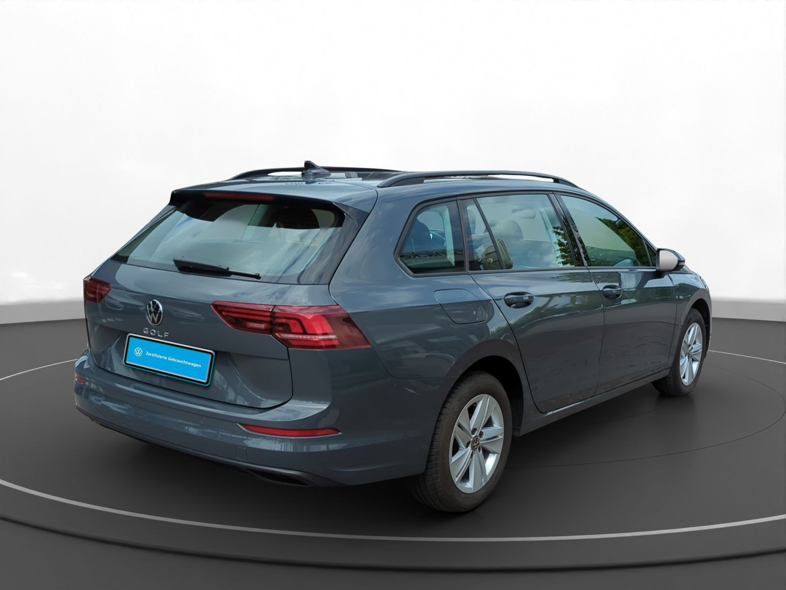Volkswagen - Golf Variant_11