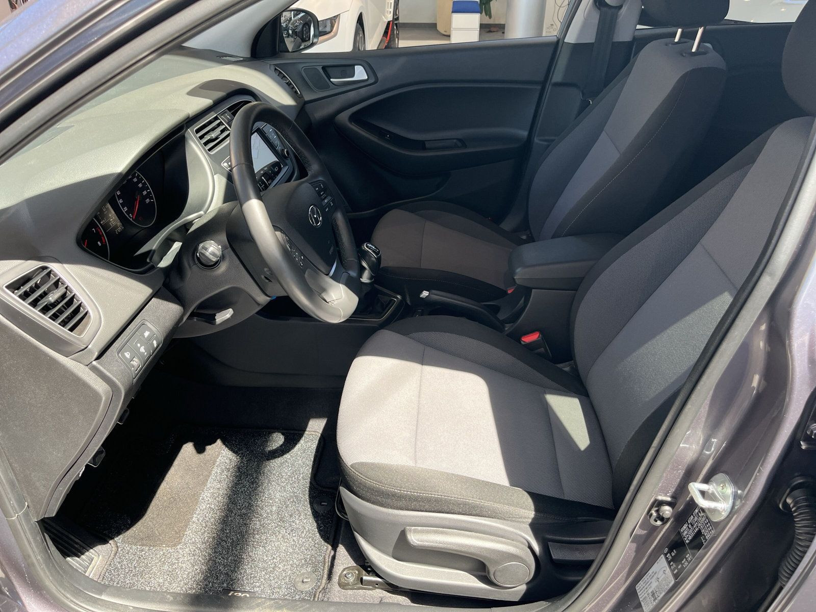 Hyundai - i20_5