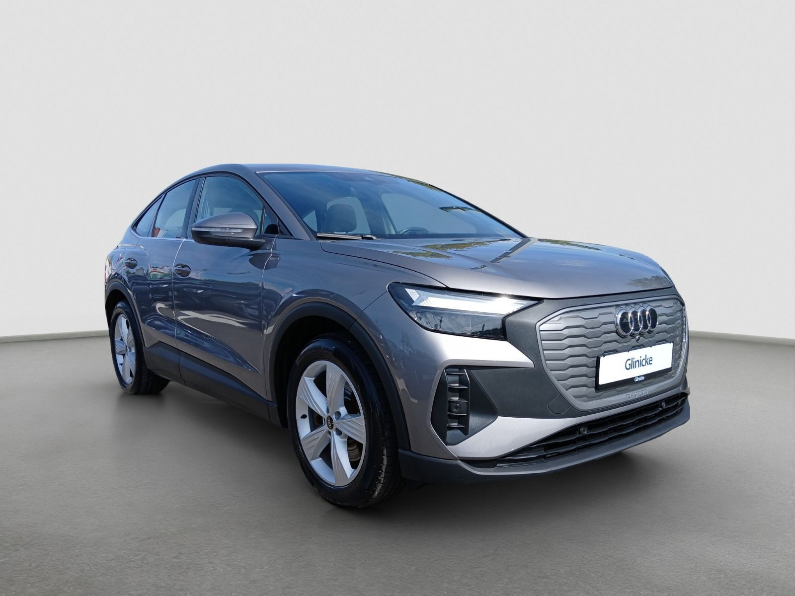 Audi - Q4 Sportback e-tron_7