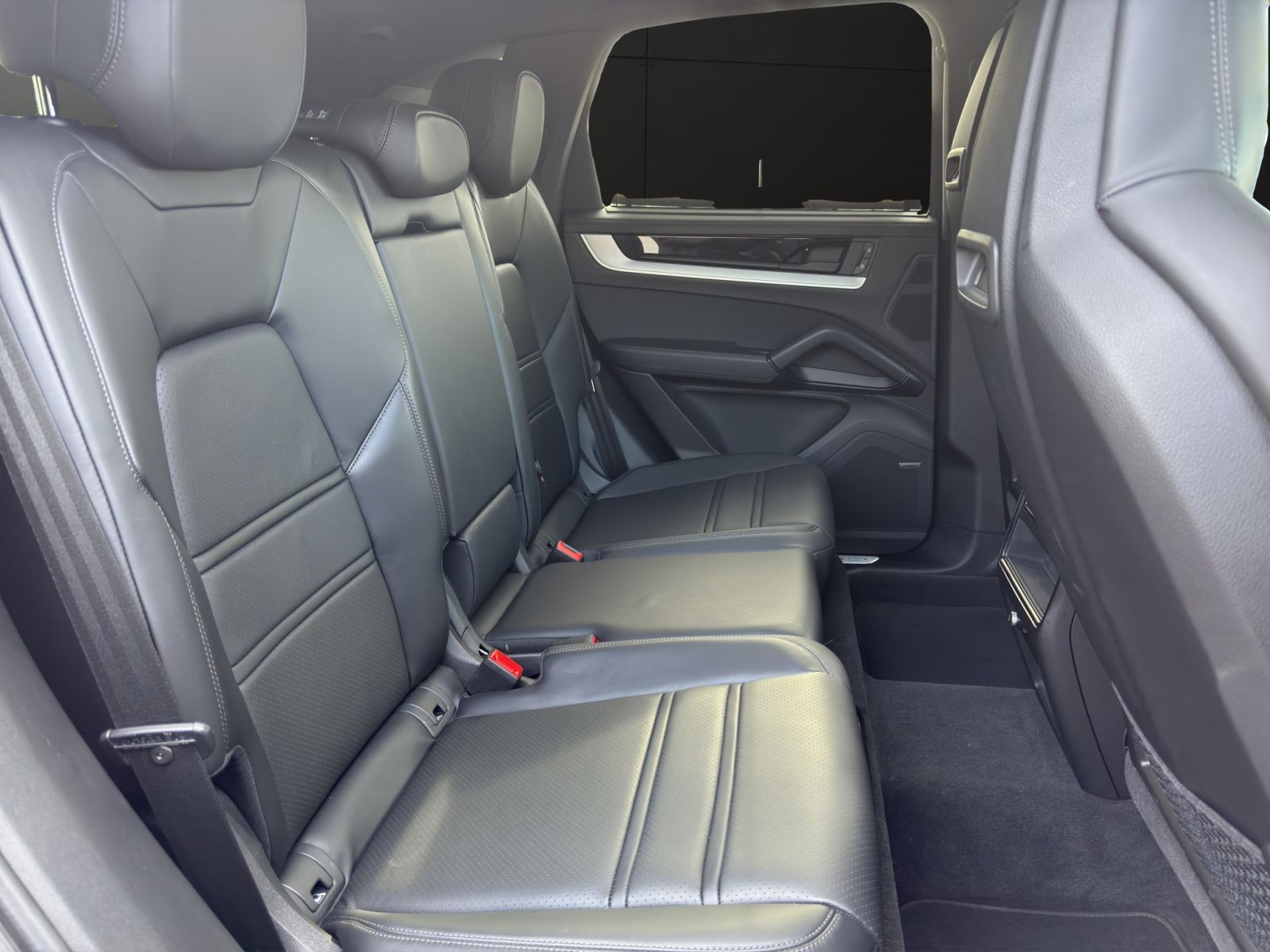 Porsche - Cayenne_8
