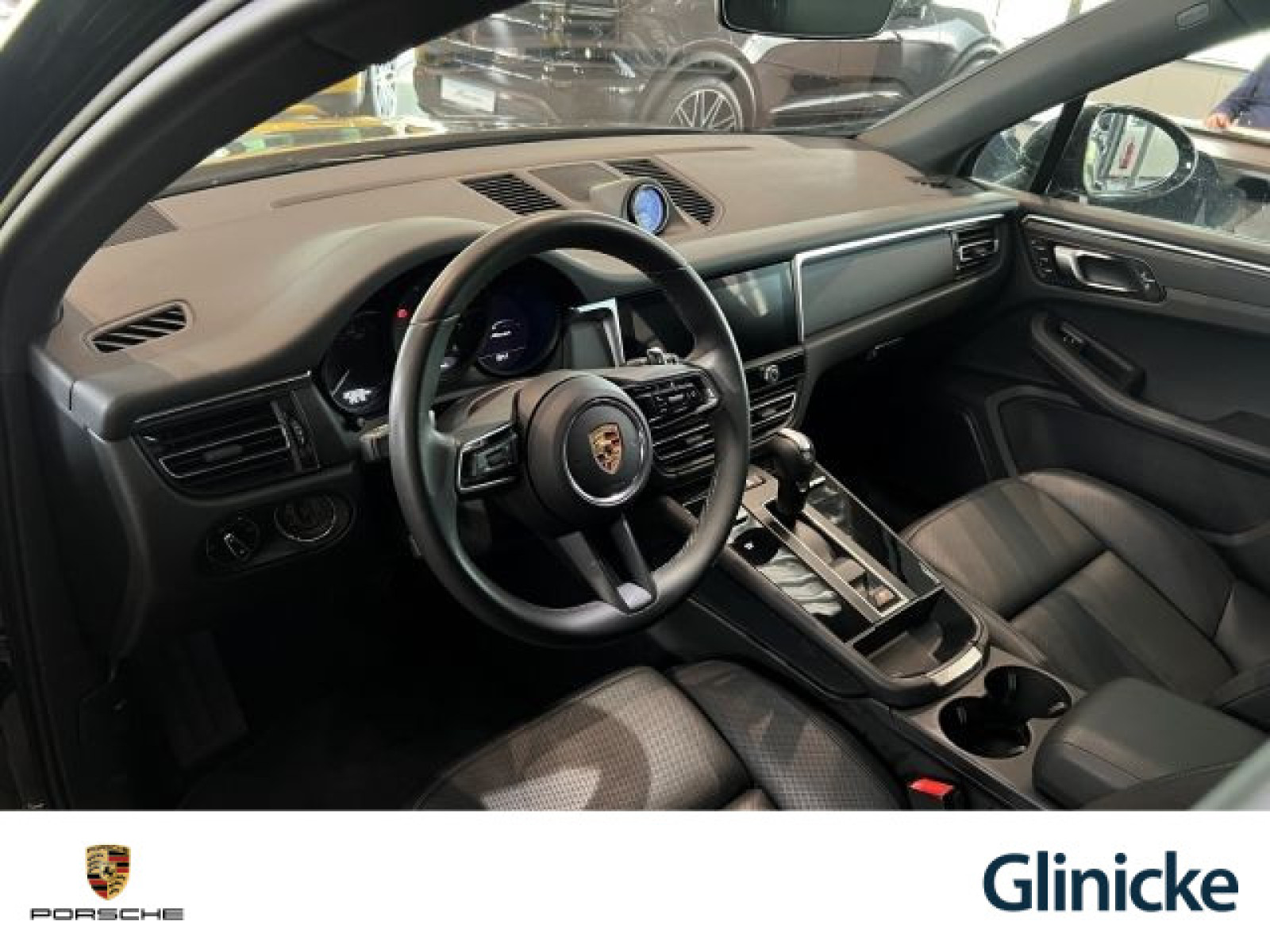 Porsche - Macan_11