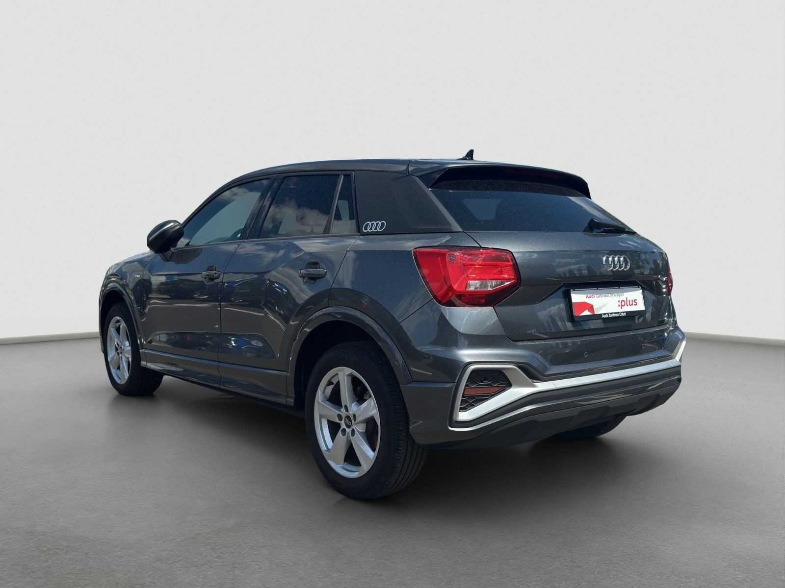 Audi - Q2_2