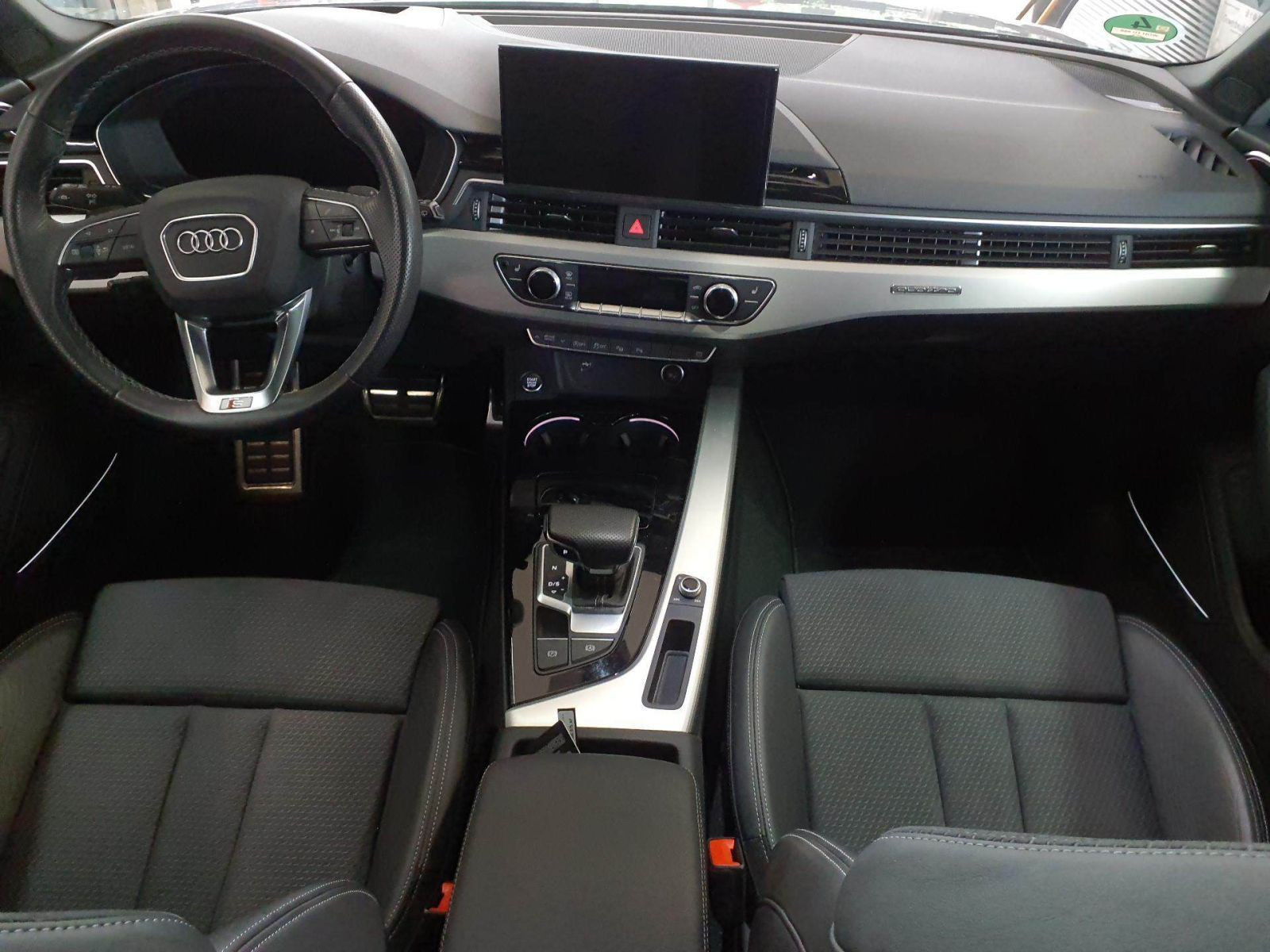 Audi - A4 Avant_4