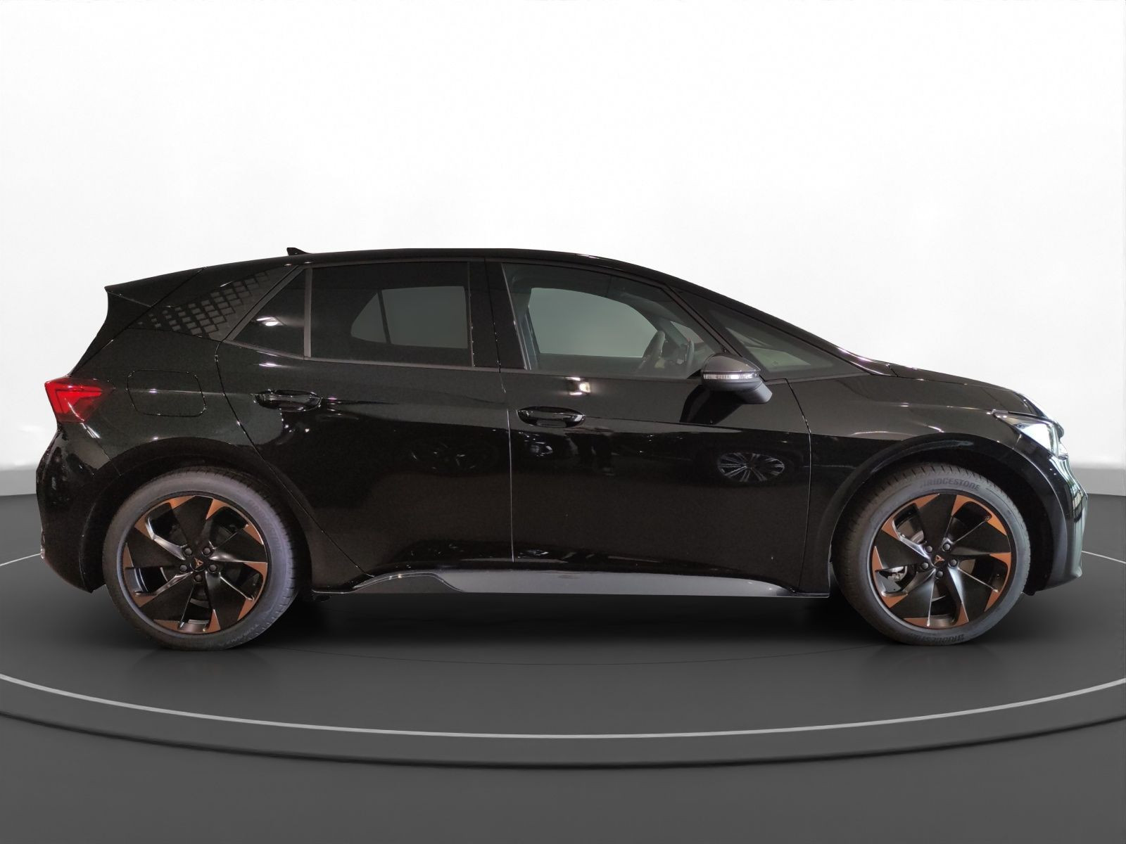 Cupra - Born_8