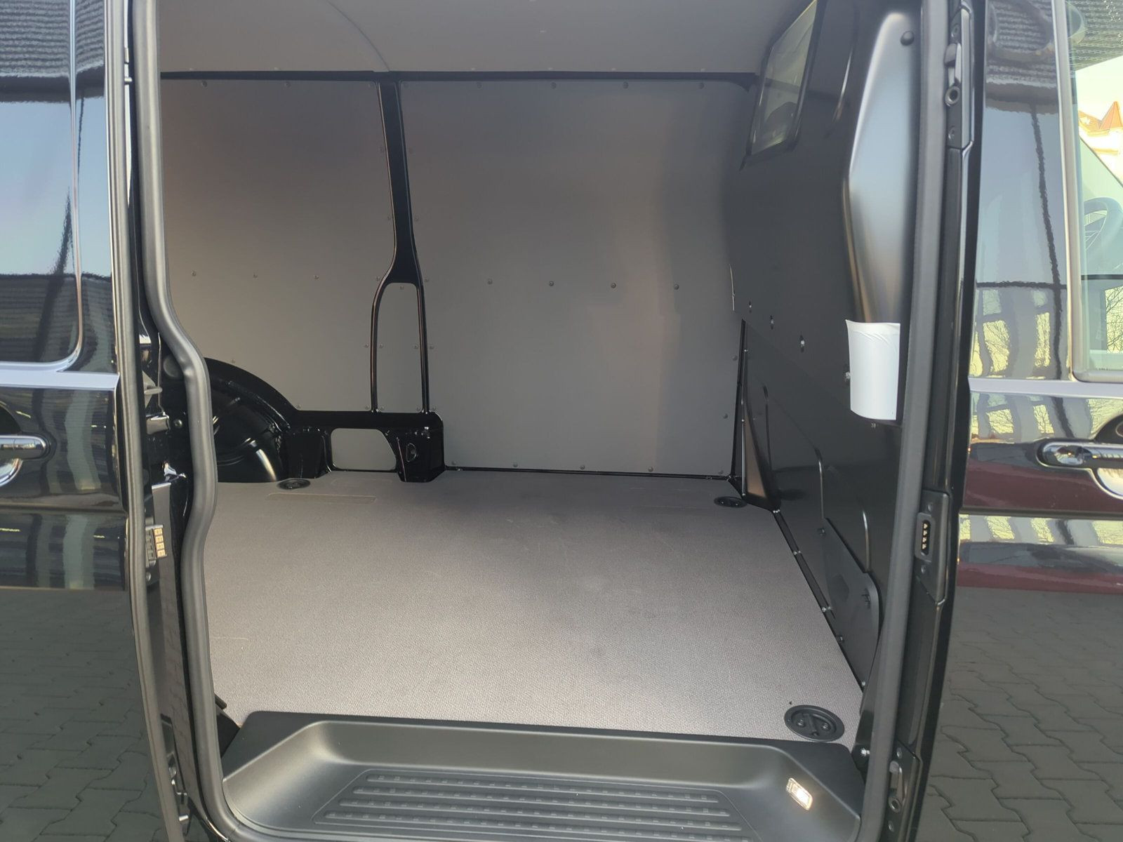 Volkswagen - T6.1 Transporter_9