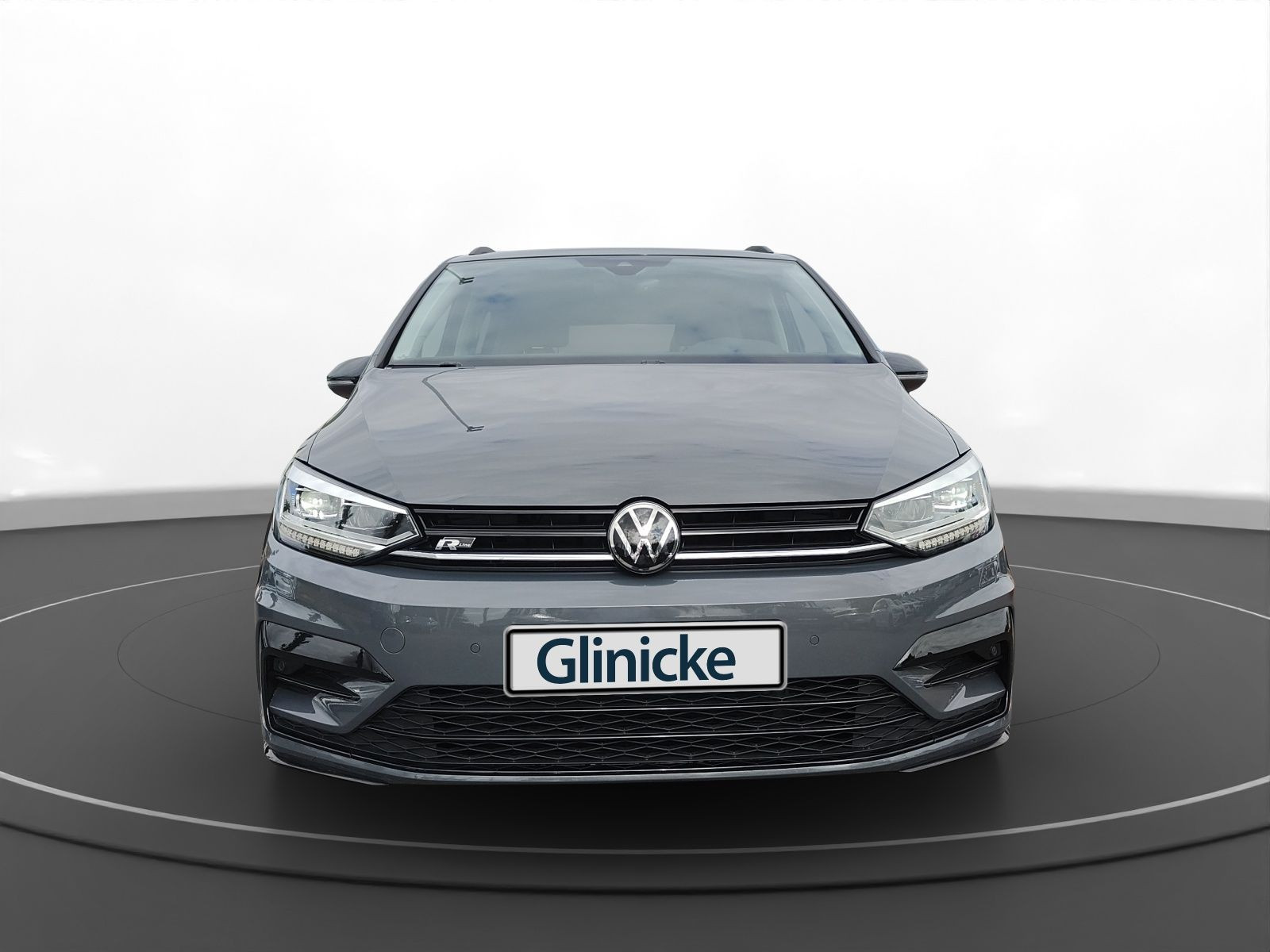 Volkswagen - Touran_17