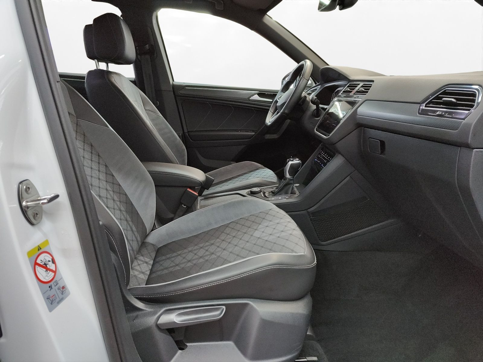 Volkswagen - Tiguan Allspace_10