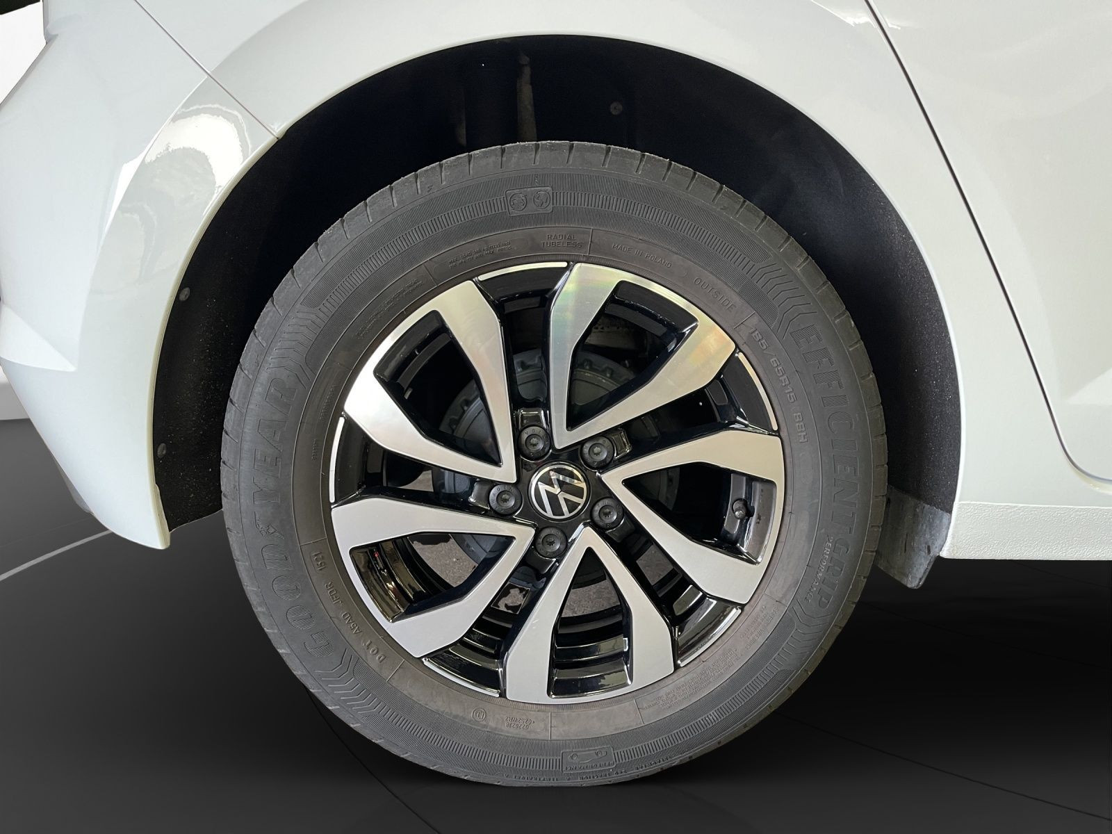 Volkswagen - Polo_16 Volkswagen - Polo_16