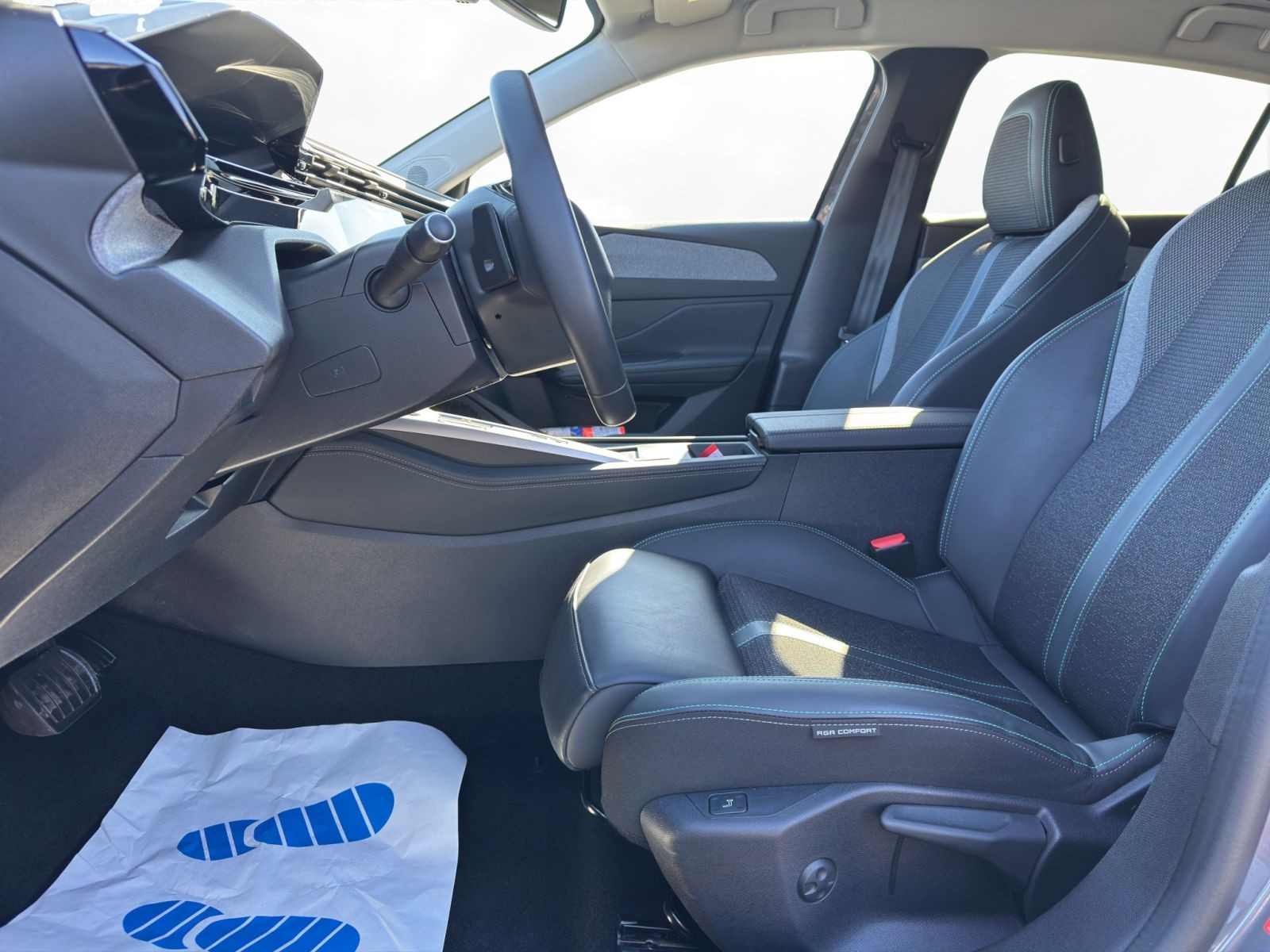 Peugeot - 308_9