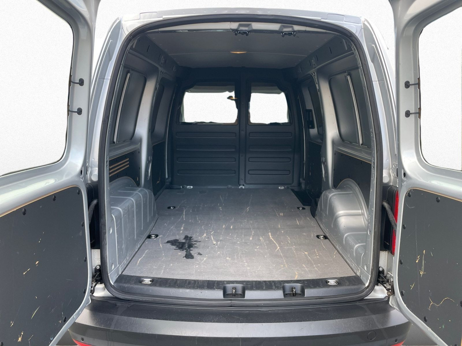 Volkswagen - Caddy Maxi_6