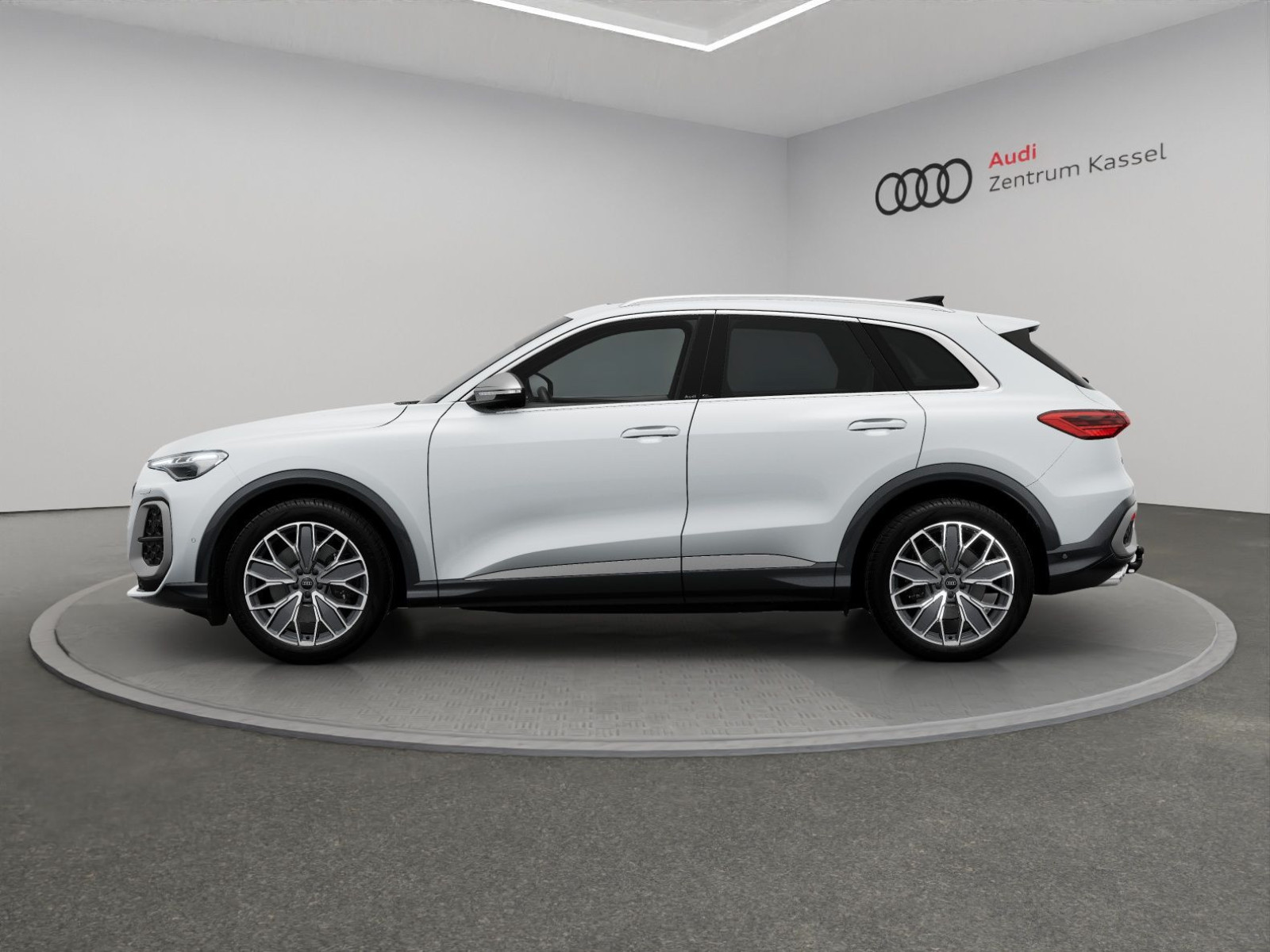 Audi - SQ5_4