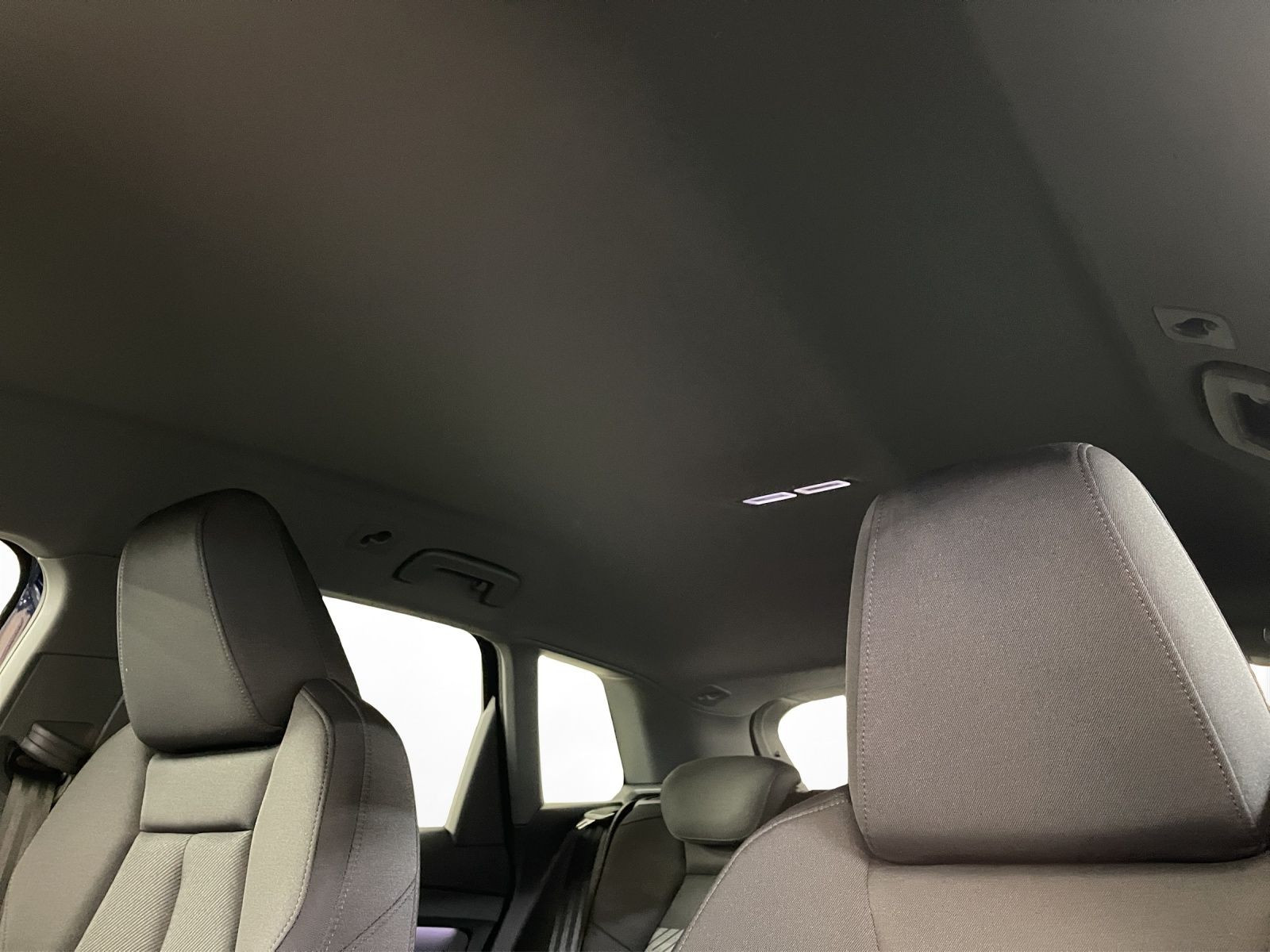 Audi - Q4 e-tron_11