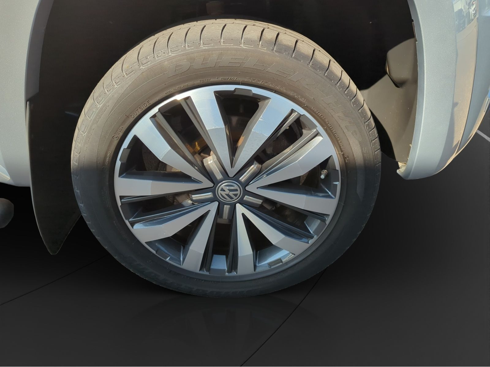 Volkswagen - Amarok_12