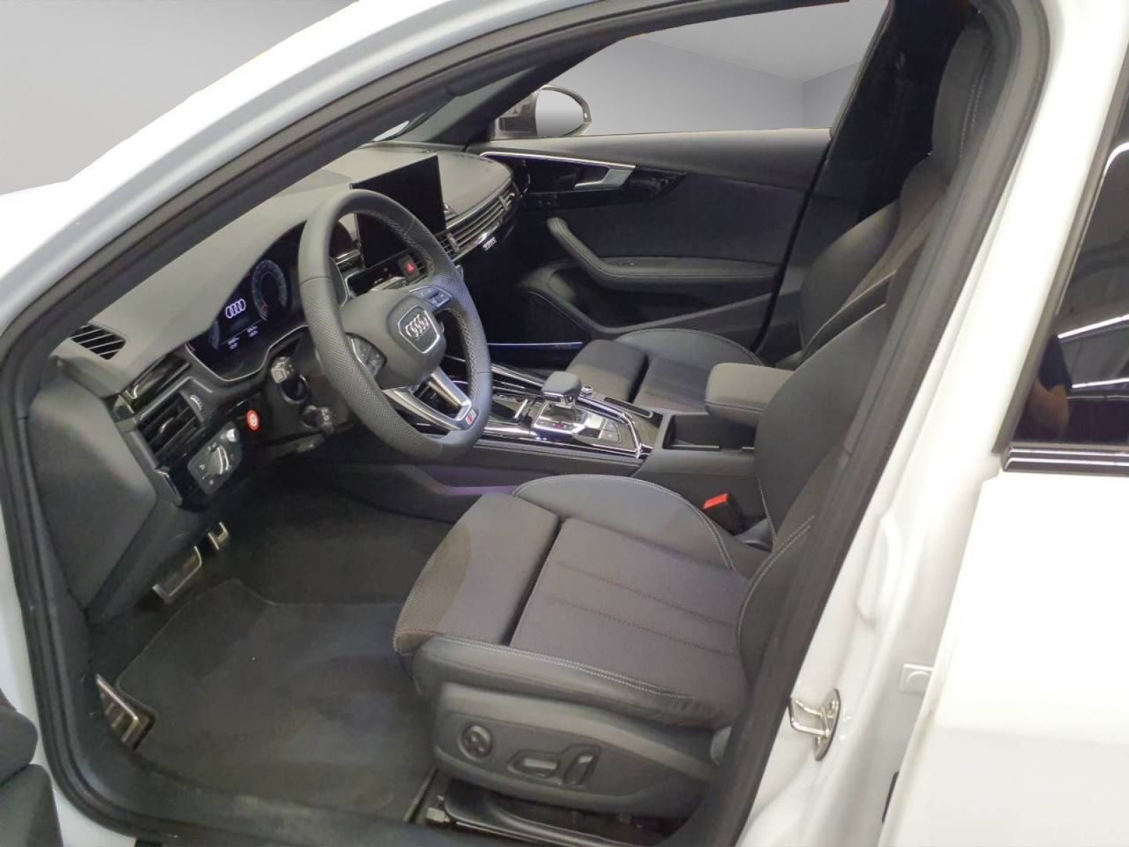 Audi - A4 Avant_11