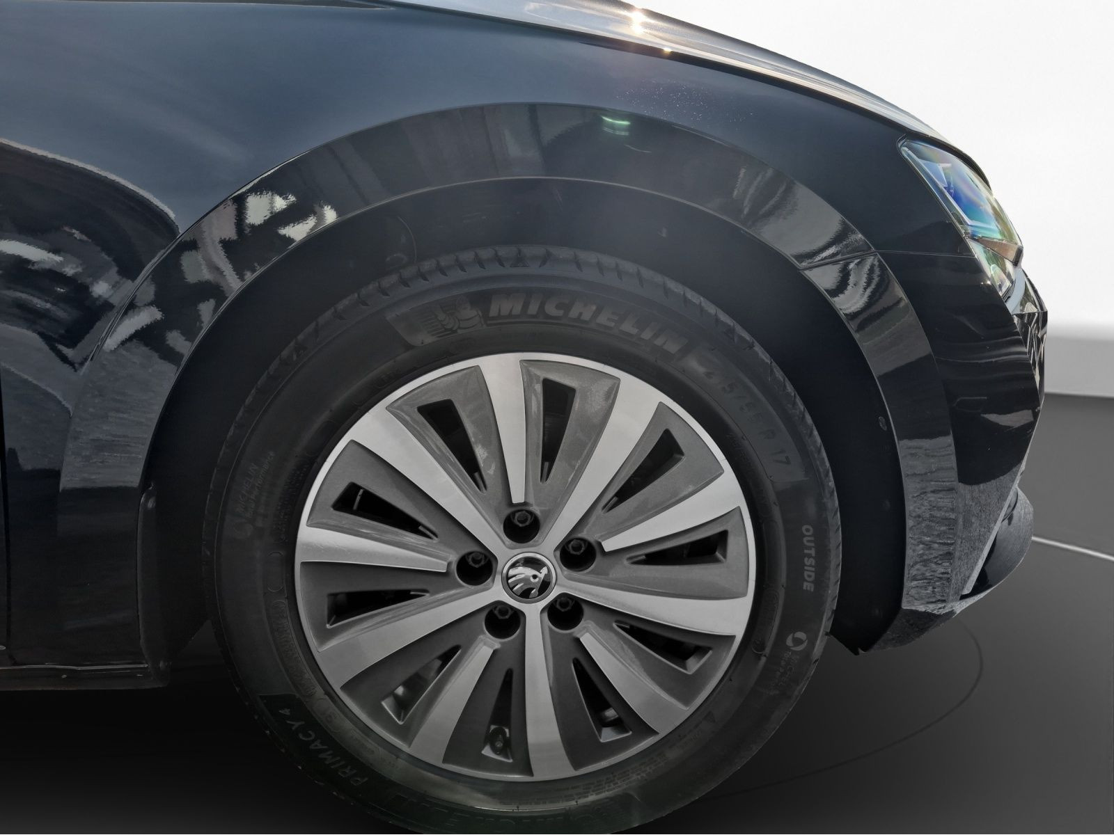 Škoda - Superb_13