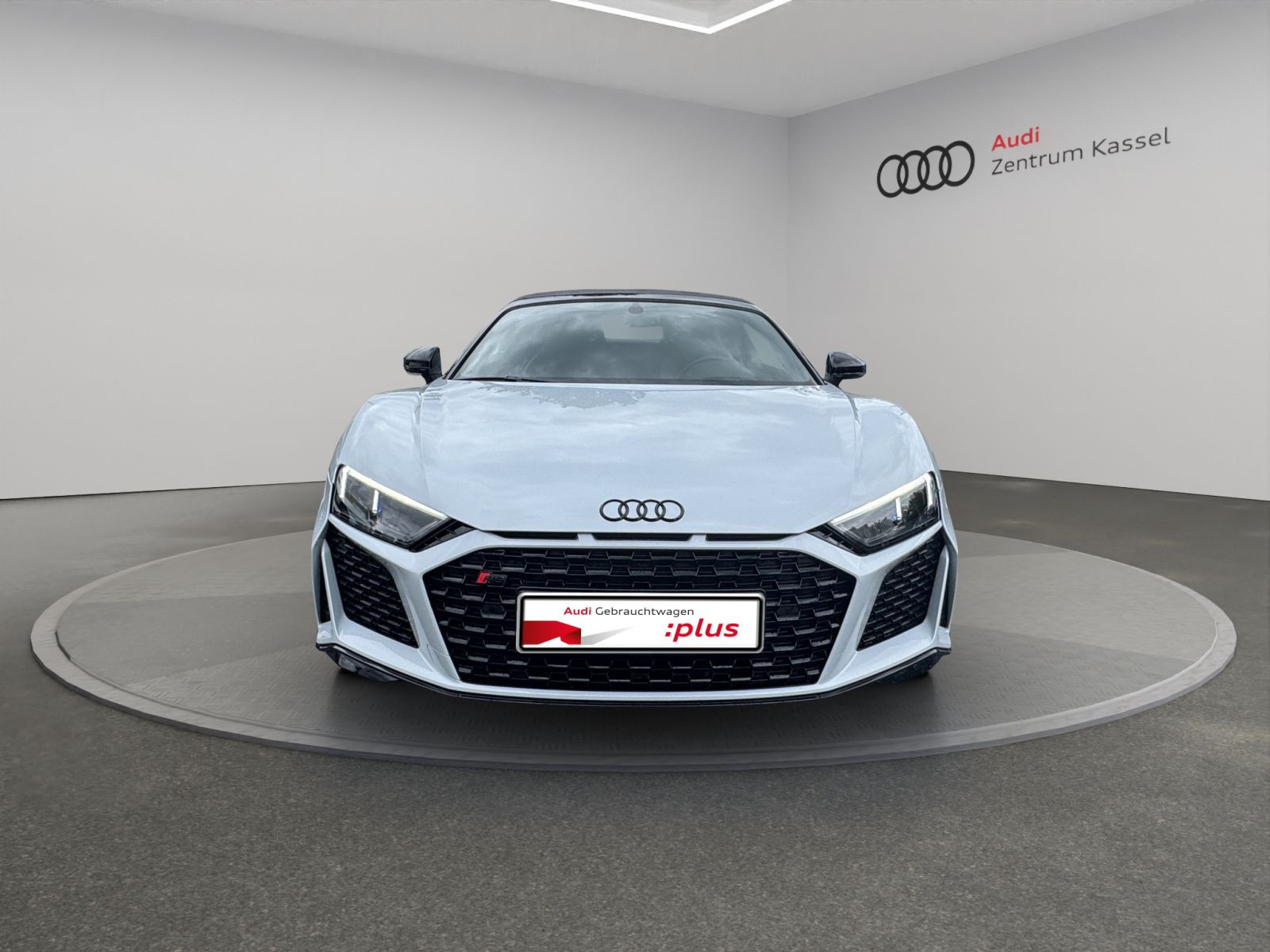 Audi - R8 Spyder_10
