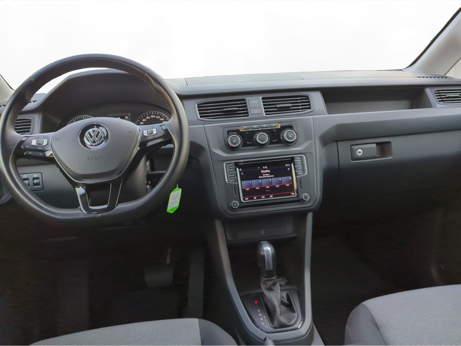 Volkswagen - Caddy Maxi_5
