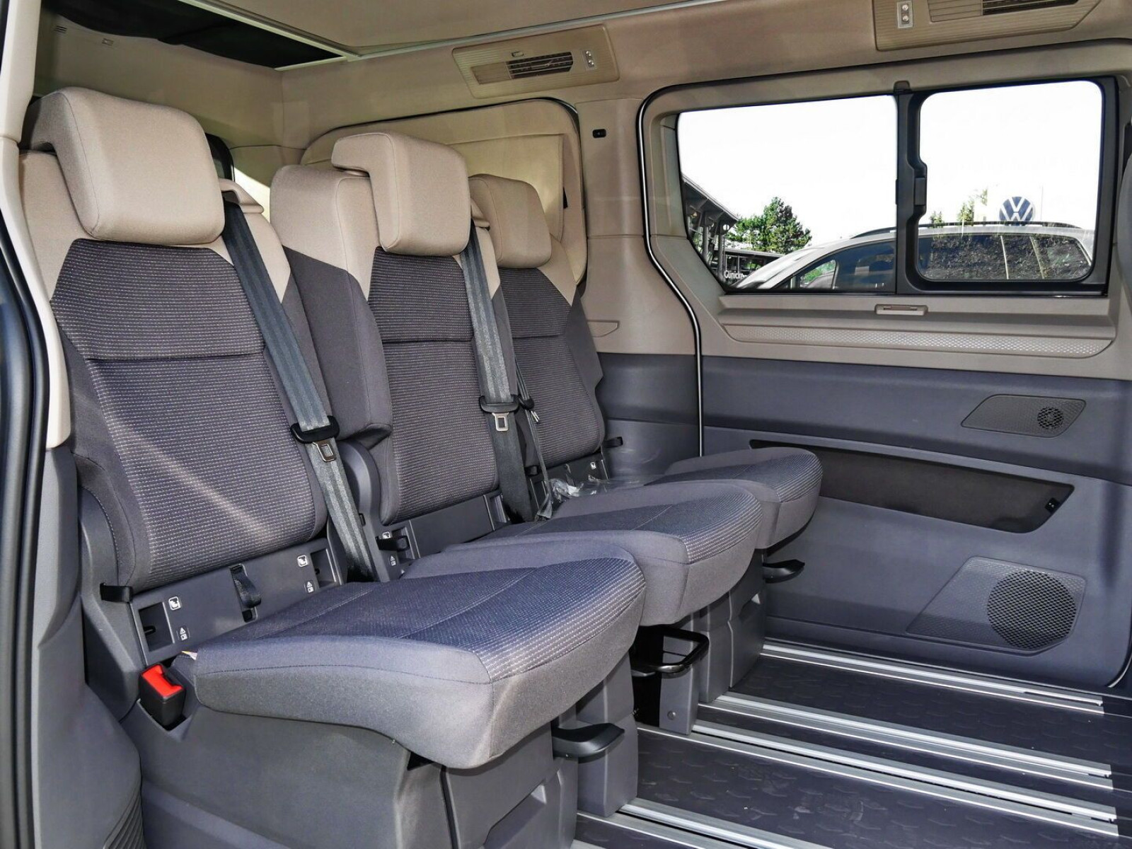 Volkswagen - California_5