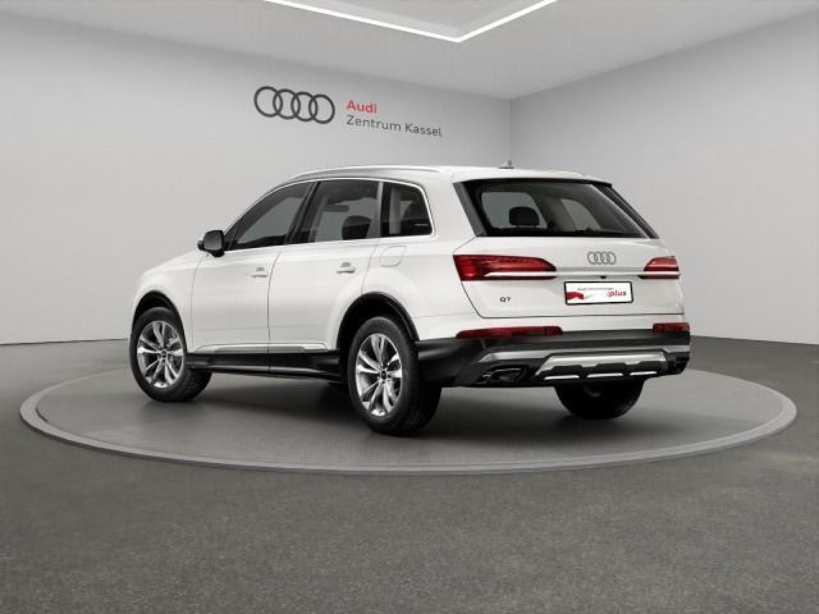 Audi - Q7_4